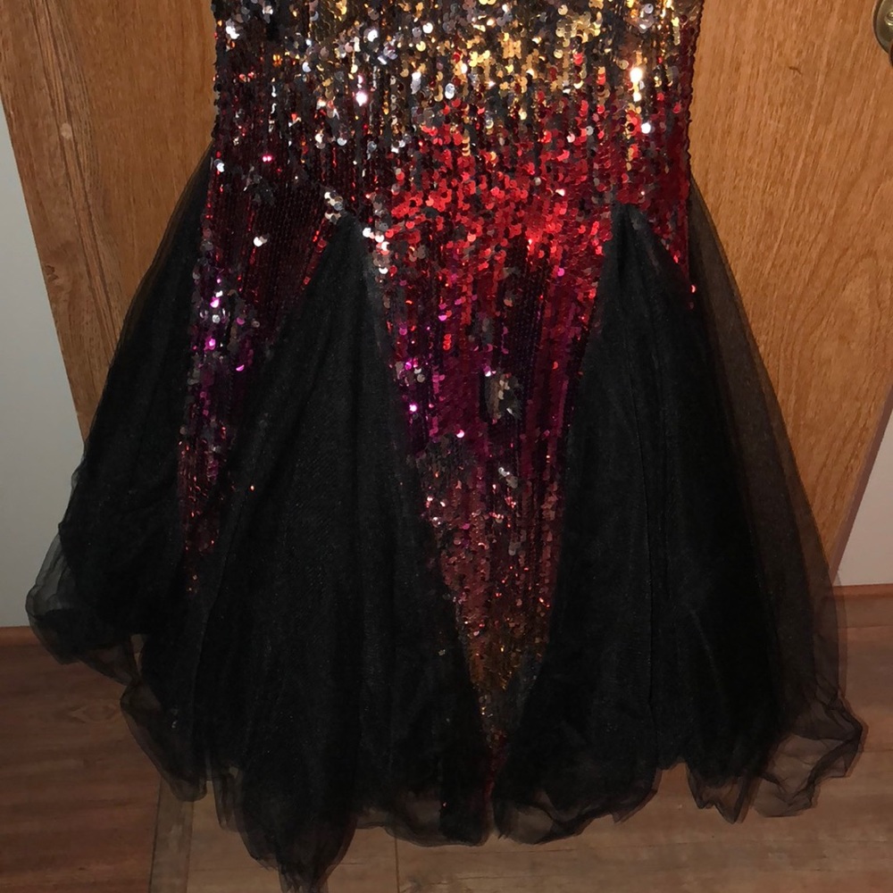Prom Dress - Picture 3 of 6